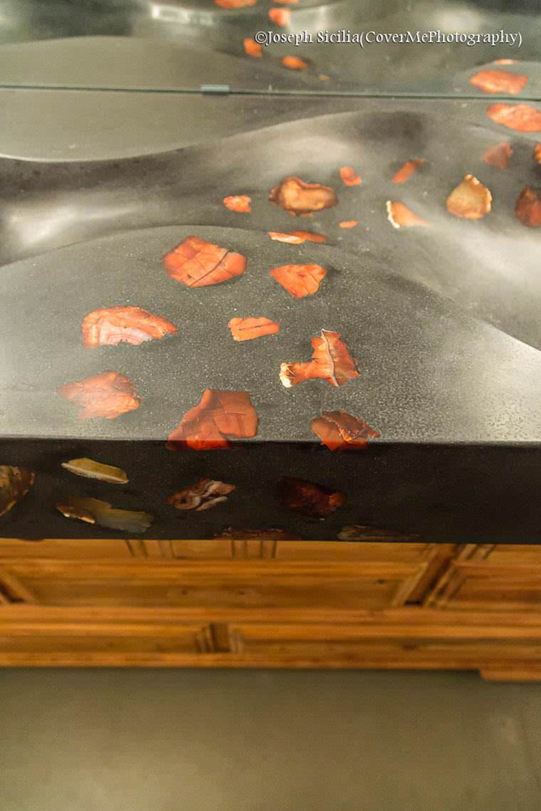 Griffin Urban concept double sink counter top detail view