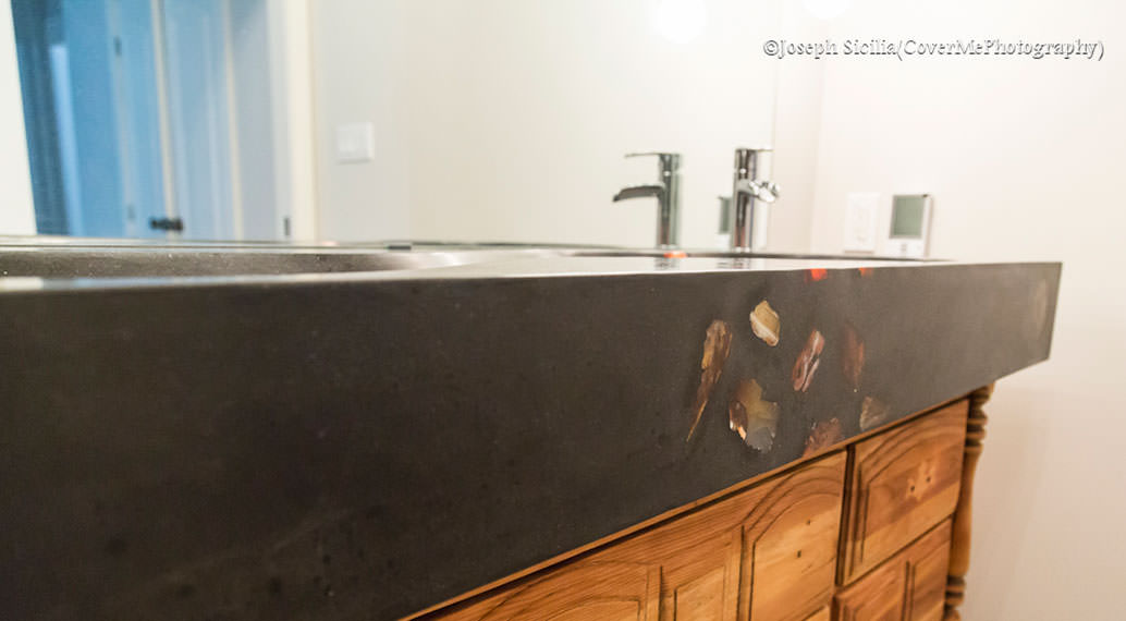 Griffin Urban concept double sink side view
